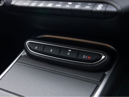 2026 Jeep Avenger HYBRID ALTITUDE 1.2 AT €33,995 thumbnail