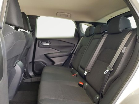 2024 Nissan Qashqai - thumbnail 5