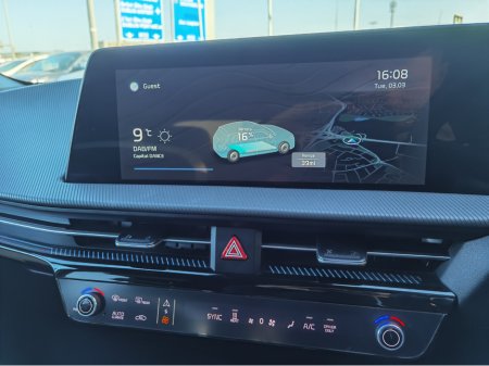 2022 Kia EV6 - thumbnail 16