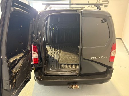 2021 Toyota Proace - thumbnail 5