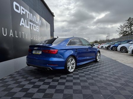 2014 Audi S3 - thumbnail 2