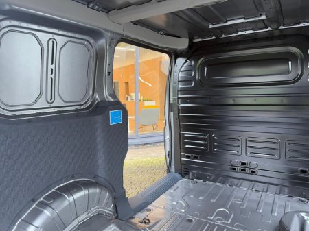 2026 Kia PV5 Commercial €48,000 thumbnail