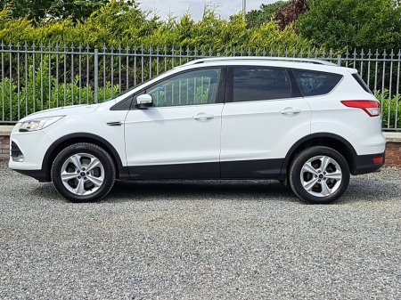 2016 Ford Kuga Commerical Van 2.0 Diesel Zetec Model with large loading in rear and 2 seats in front. €7,500
