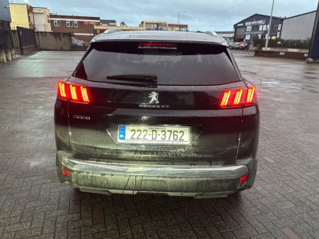 2022 Peugeot 3008 1.5 BlueHDi 130bhp Allure €25,950 thumbnail