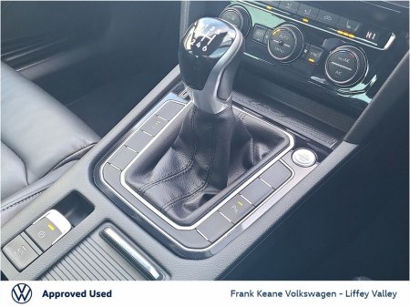 2021 Volkswagen Passat ELEGANCE 1.5 TSI 150HP *FULL LEATHER* *REAR VIEW CAMERA* *CARPLAY & ANDROID AUTO* *PCP FINANCE AVAILABLE* * €24,995 thumbnail