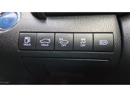 2019 Toyota Camry Hybrid Automatic €24,950 thumbnail