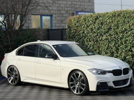 2015 BMW 3 Series 320d M-SPORT COMPETITION // FULL SERVICE HISTORY // LANE ASSIST // HEATED LEATHER SEATS €18,750 thumbnail