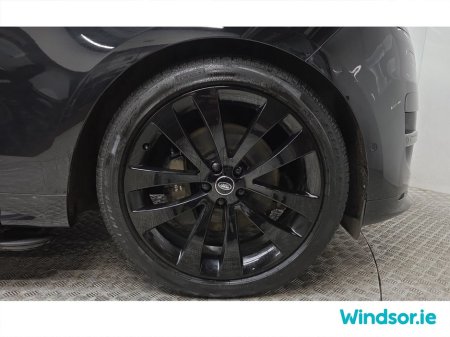 2025 Land Rover Range Rover Sport - thumbnail 16