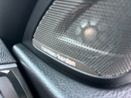 2018 BMW M2 - thumbnail 11