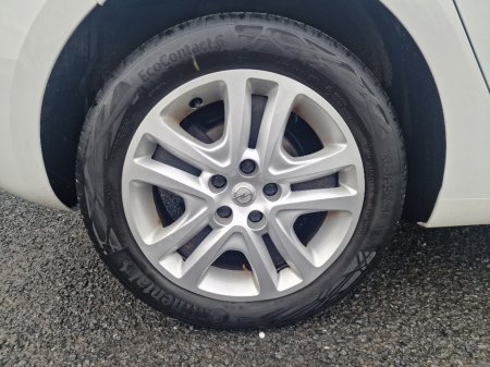 2022 Opel Astra van ED 1.5 122ps 5DR €9,950 thumbnail