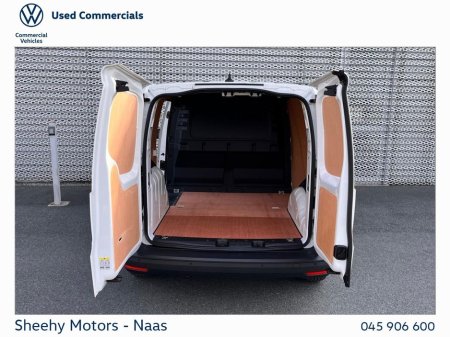 2025 Volkswagen Caddy CARGO 102HP M6F €22,495 thumbnail