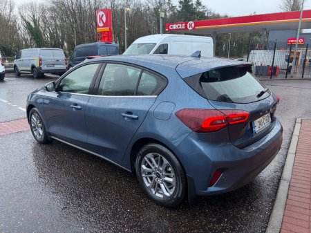 2024 Ford Focus TITANIUM 1.0T 125 M6 4DR thumbnail