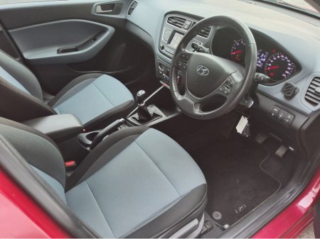 2018 Hyundai i20 - thumbnail 11