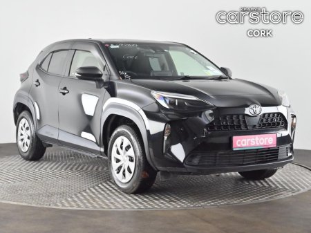 2022 Toyota Yaris Cross 1.5 Hybrid CVT €27,880