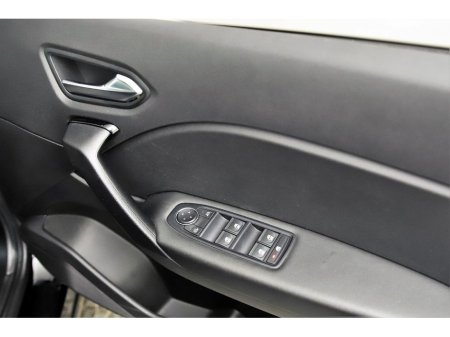 2023 Renault Captur - thumbnail 26