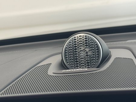 2026 Volvo XC60 - thumbnail 8