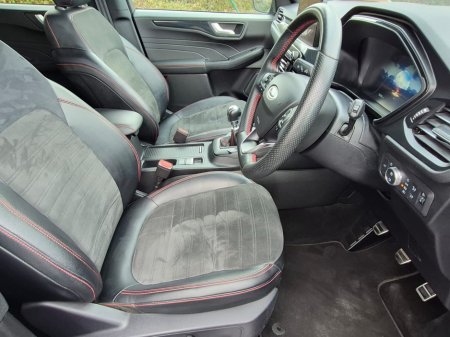 2023 Ford Kuga - thumbnail 15