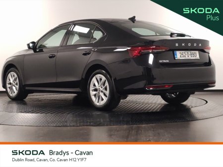 2025 Skoda Octavia - thumbnail 15