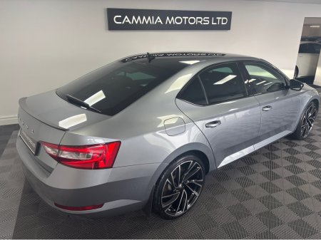 2020 Skoda Superb - view 4