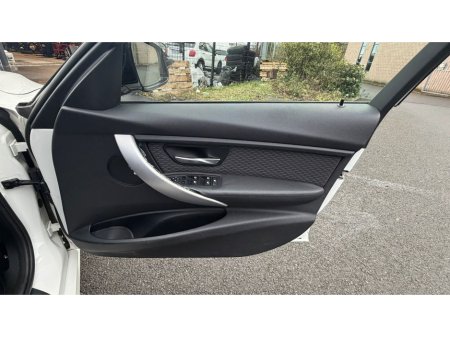 2014 BMW 3 Series 320D M SPORT AUTO €13,999 thumbnail