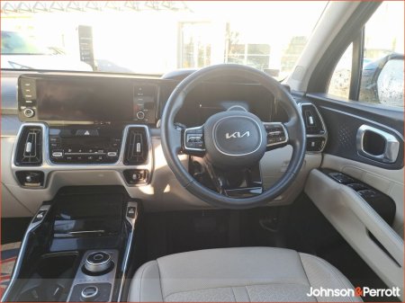 2023 Kia Sorento 1.6 PHEV K3 4X4 7 seats €50,900