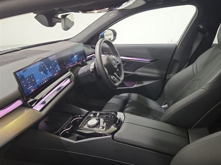 2025 BMW i5 I5 Edrive40 M Sport eDrive 40 M Sport eDrive40 340 Electric 83.9 kWh Auto thumbnail