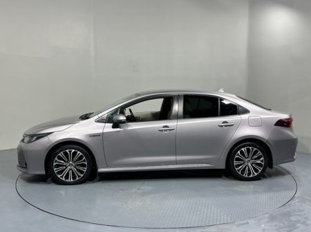 2019 Toyota Corolla Luna Sport Self Charging Hybrid €19,800