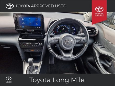 2023 Toyota Yaris Cross 1.5 Hybrid Sol 5dr €29,949 thumbnail