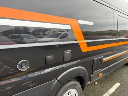 2022 Citroen Relay JUMPER 35 L4H2 ENTERPRISE BLUEH BLUEHDI 140 €75,000 thumbnail