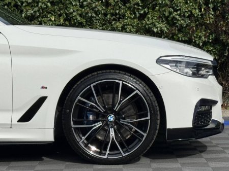 2018 BMW 5 Series - thumbnail 11