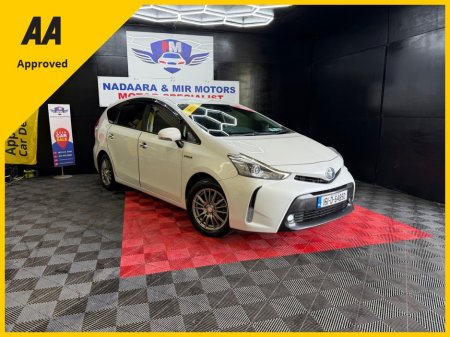 2016 Toyota Prius - thumbnail 3