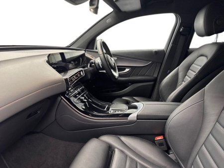 2022 Mercedes-Benz EQC - thumbnail 2