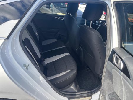 2021 Kia pro_ceed - view 3