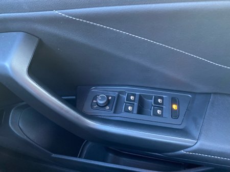 2023 Volkswagen T-Roc R-Line 2.0 TDI 116BHP €30,500 thumbnail