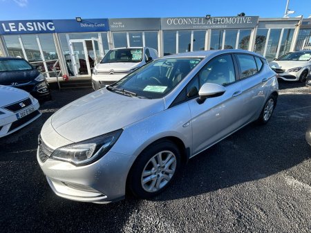 2019 Opel Astra  €10,999