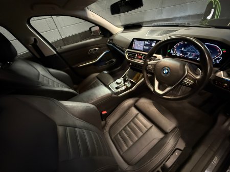 2022 BMW 3 Series - thumbnail 8