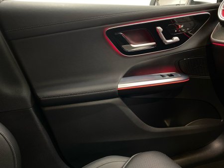 2025 Mercedes-Benz GLC Class - thumbnail 16