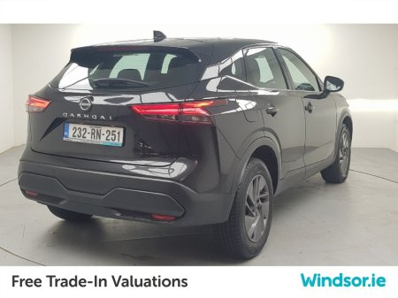 2023 Nissan Qashqai 1.3 PET MILD HYBRID SV CVT €28,995 thumbnail