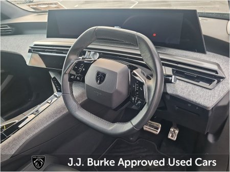 2025 Peugeot 3008 - thumbnail 11