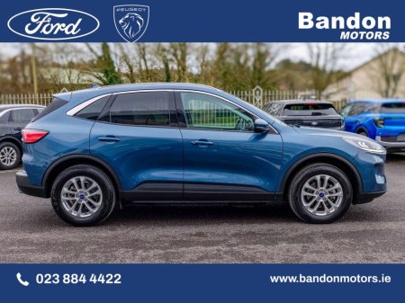 2023 Ford Kuga 2.5 Duratec 190PS FHEV Titanium Auto thumbnail