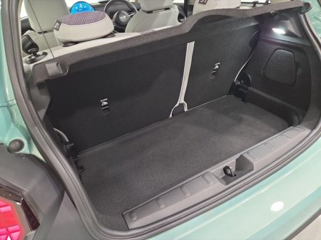 2025 MINI Hatch - thumbnail 13