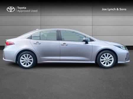 2022 Toyota Corolla COROLLA HYB LUNA SALOON €26,945