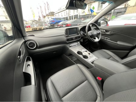 2020 Hyundai Kona - thumbnail 23