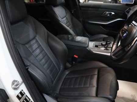 2022 BMW 3 Series *14* M SPORT AUTO €30,900 thumbnail