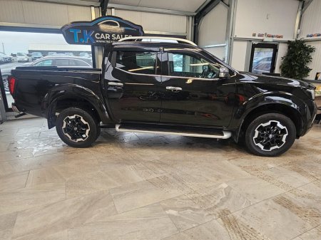 2019 Nissan Navara - thumbnail 2