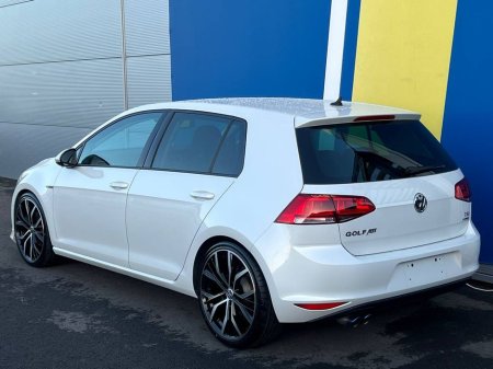 2016 Volkswagen Golf R-LINE PACK 1.4 TSI // HIGHLINE // ABT FRONT LIP // NEW 19" ALLOYS // SERVICE HISTORY €16,950 thumbnail