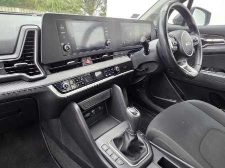 2023 Kia Sportage - thumbnail 13