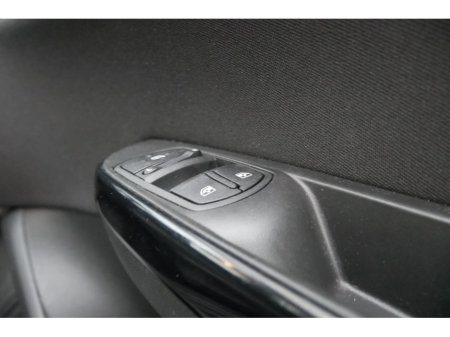 2018 Opel Corsa - thumbnail 22