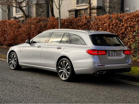 2019 Mercedes-Benz E Class E300  PREMIUM DE LUXURY €28,950 thumbnail