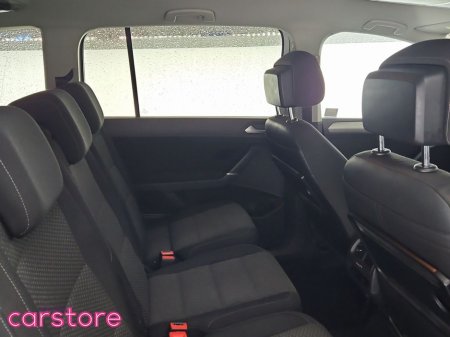 2016 Volkswagen Touran 1.4 TSI Auto €16,880 thumbnail